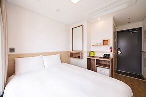 Kenny Stay Jeju Seoguipo-Hotel Kenny