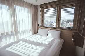 Kenny Stay Jeju Seoguipo-Hotel Kenny