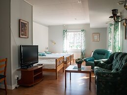 Siknäs Vandrarhem - Hostel