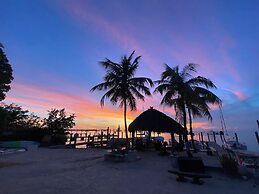 Key Largo Cottages