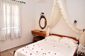 Gloria Tibi Jarra Hotel