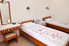 Gloria Tibi Jarra Hotel