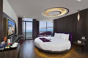 V Hotel Nha Trang