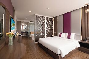 V Hotel Nha Trang