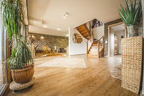 Downtown Suite Alpi near Garmisch-Partenkirchen Ski Resort