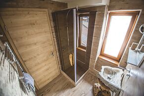 Downtown Suite Alpi near Garmisch-Partenkirchen Ski Resort