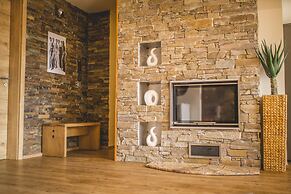 Downtown Suite Alpi near Garmisch-Partenkirchen Ski Resort