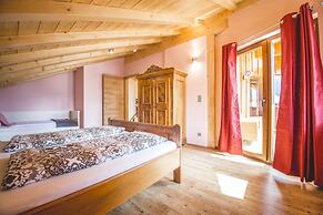 Downtown Suite Alpi near Garmisch-Partenkirchen Ski Resort