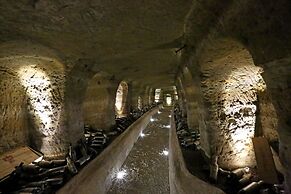 Albergo Castiglione Langhe