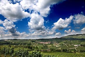 Albergo Castiglione Langhe