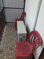 Sandee Place Chomthong