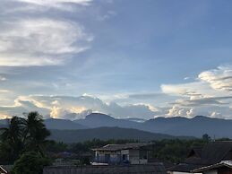 Sandee Place Chomthong