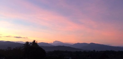 Sandee Place Chomthong