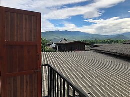 Sandee Place Chomthong