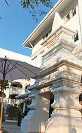White Boutique Hotel and Spa