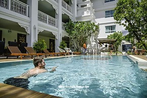 White Boutique Hotel and Spa