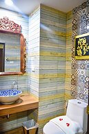 White Boutique Hotel and Spa