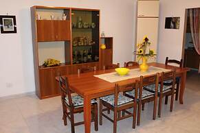 Comodo Appartamento Mono-Bifamiliare