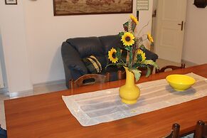 Comodo Appartamento Mono-Bifamiliare