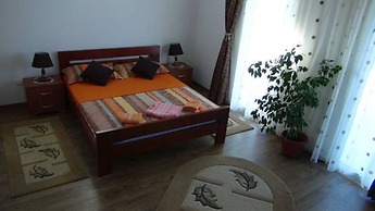 B&B Lovac Azurina