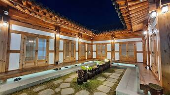Nadul Hanok