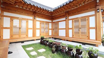 Nadul Hanok