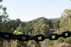 The Manor Basket Range