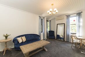 The Manor Basket Range