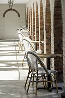 The Manor Basket Range