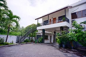 Front One Resort Yogyakarta