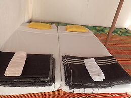 Lodge In Lompoul- Glamping