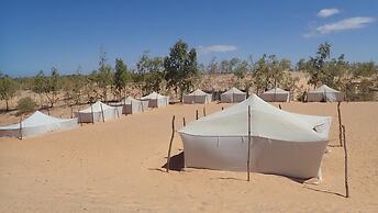 Lodge In Lompoul- Glamping