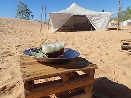 Lodge In Lompoul- Glamping