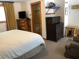 Redstone Cliffs Lodge