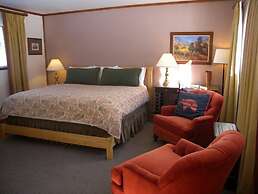 Redstone Cliffs Lodge