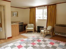 Redstone Cliffs Lodge