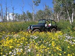 Redstone Cliffs Lodge
