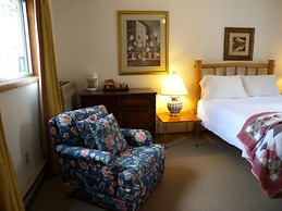 Redstone Cliffs Lodge