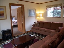 Redstone Cliffs Lodge