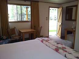 Redstone Cliffs Lodge