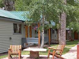 Redstone Cliffs Lodge