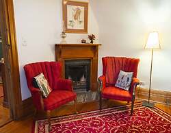 Sugar Magnolia Bed & Breakfast