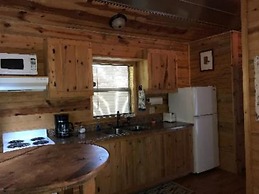 Walnut Canyon Cabins