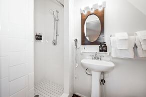 Bath Street Inn