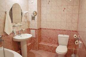 Lada-Voskhod Hotel Complex