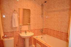 Lada-Voskhod Hotel Complex