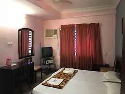 Indraprastham Tourist Home
