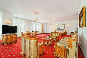 Hotel Aurelius Imparatul Romanilor