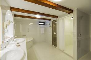 Hotel Aurelius Imparatul Romanilor