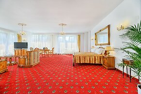 Hotel Aurelius Imparatul Romanilor